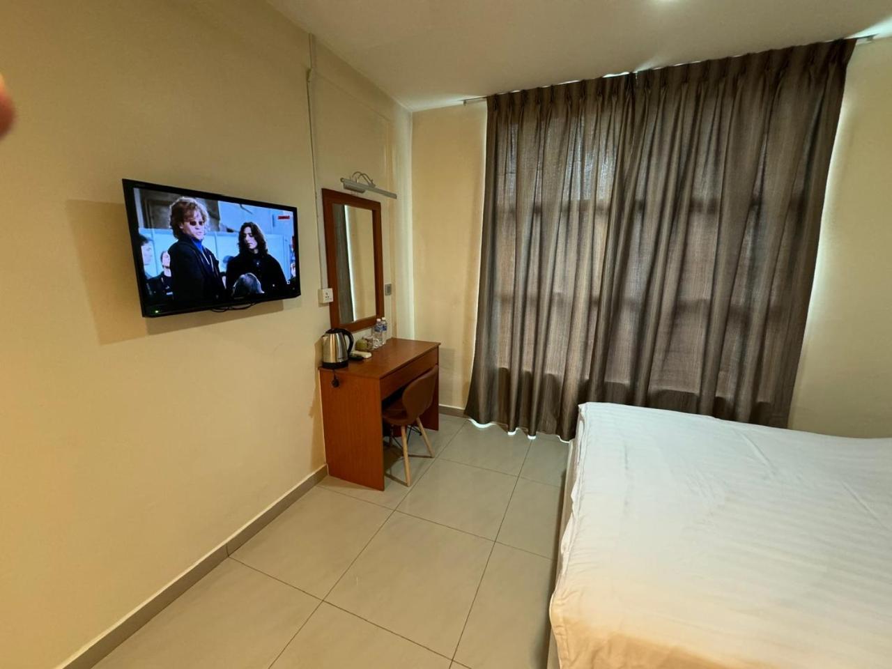 Aeton Hotel Nilai Exterior photo